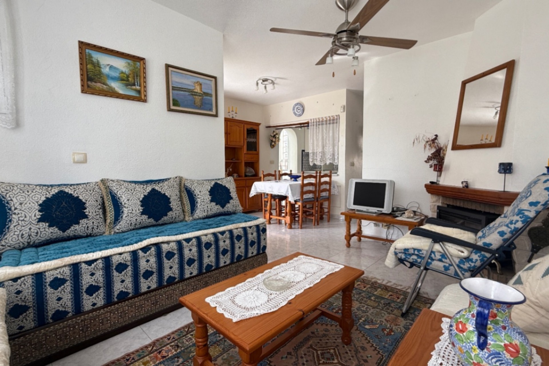 Reventa - Duplex -
San Miguel de Salinas - Inland