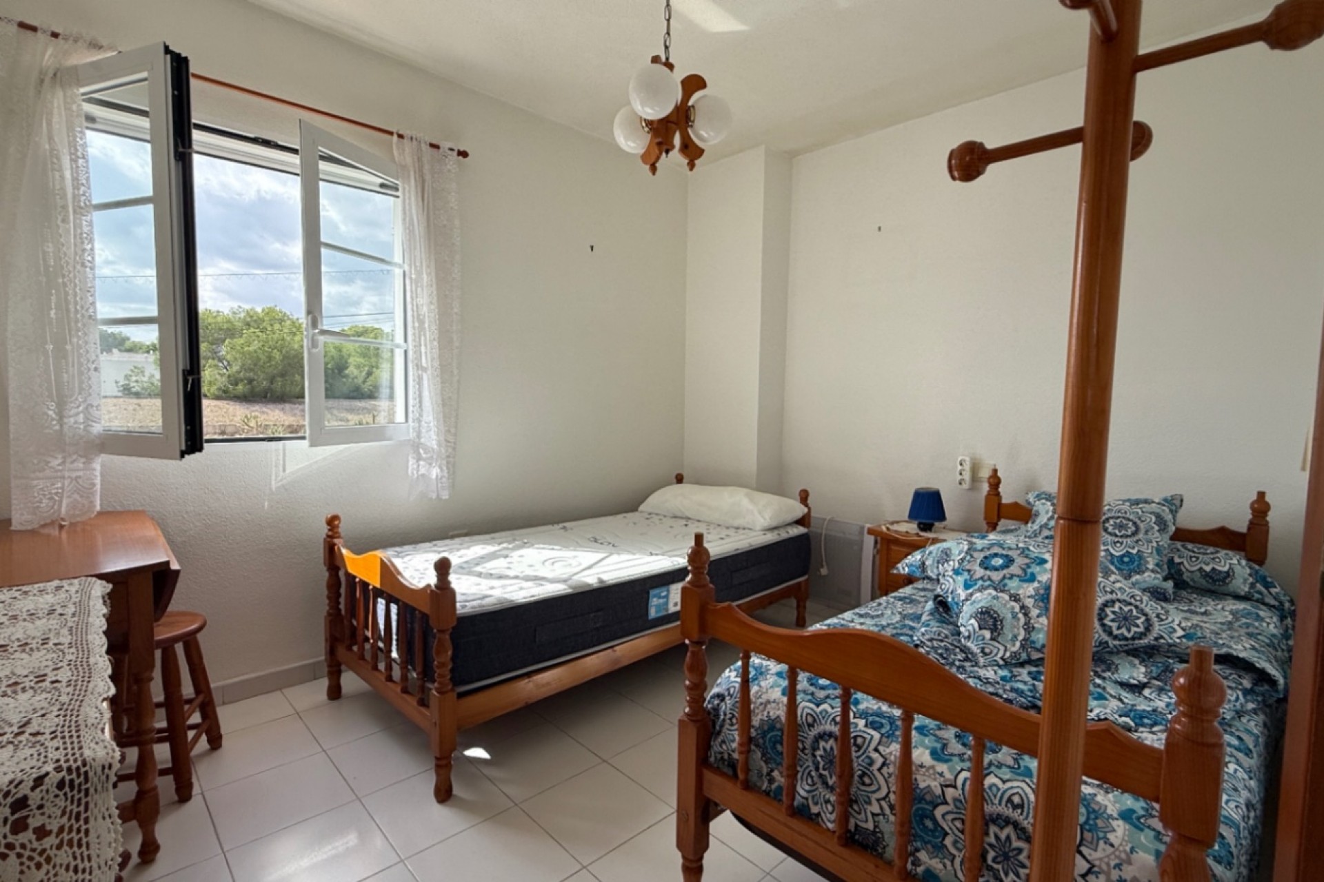 Reventa - Duplex -
San Miguel de Salinas - Inland