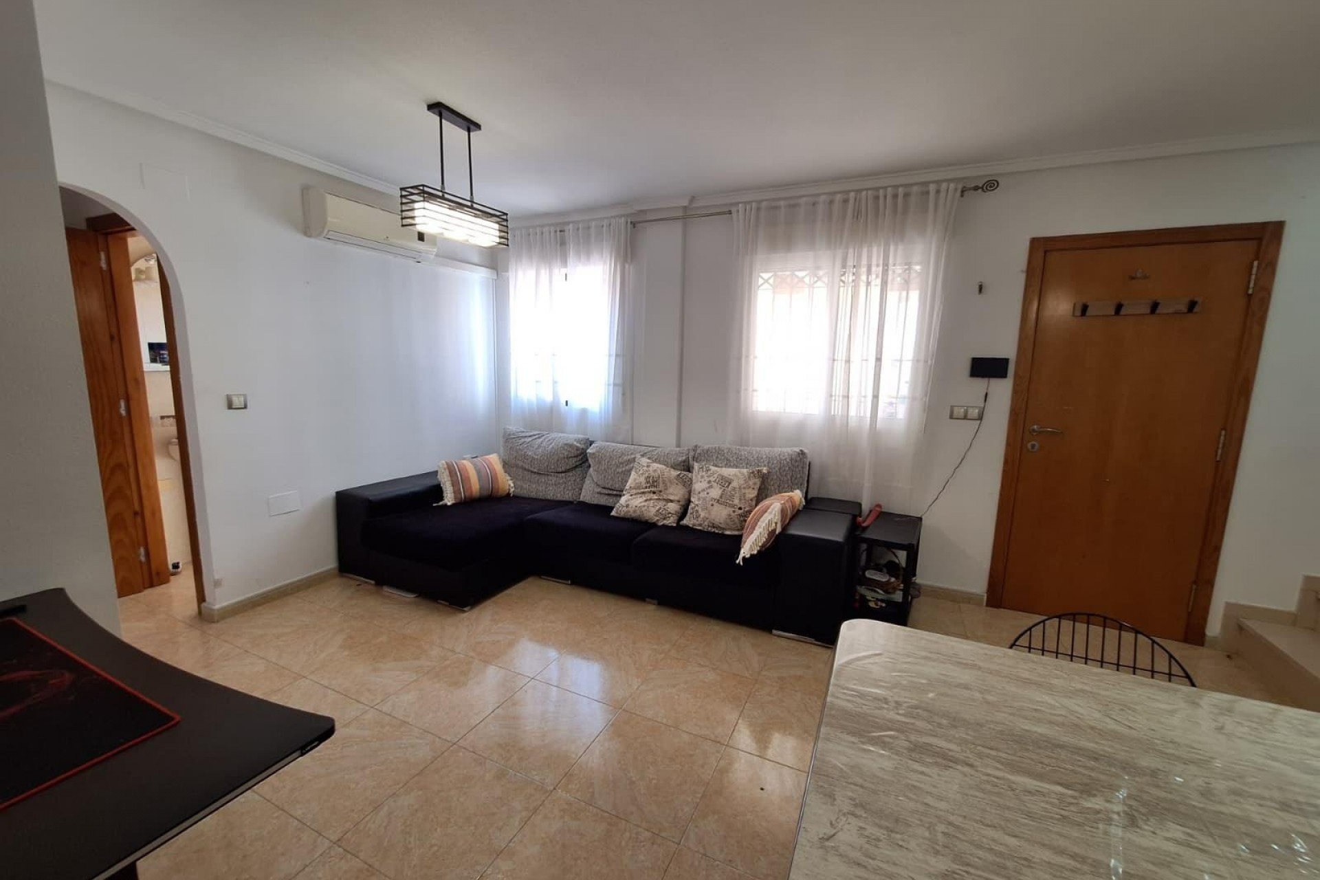 Reventa - Duplex -
Torrevieja - aguas nuevas