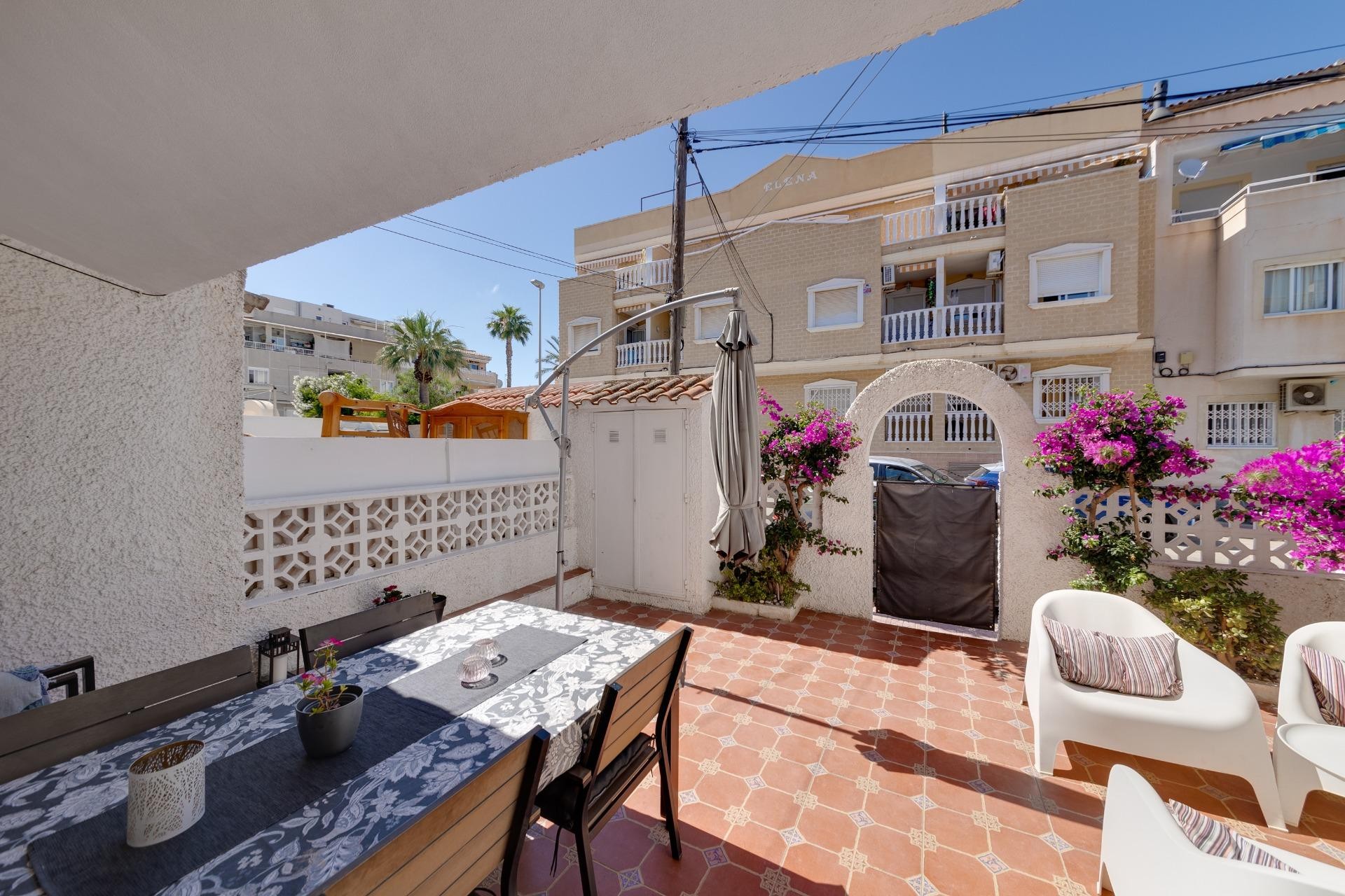 Reventa - Duplex -
Torrevieja - Calas Blanca