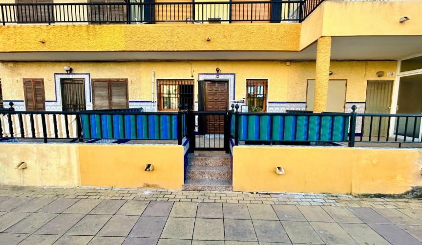 Reventa - Duplex -
Torrevieja - Costa Blanca