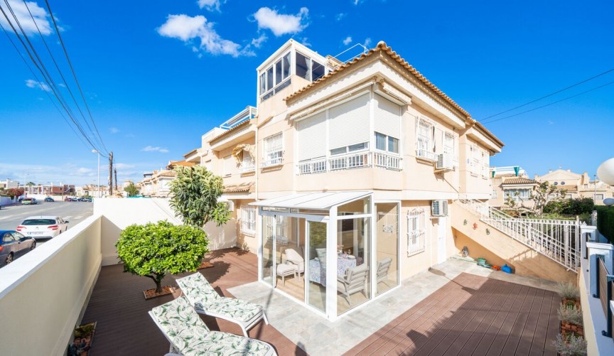 Reventa - Duplex -
Torrevieja - Costa Blanca