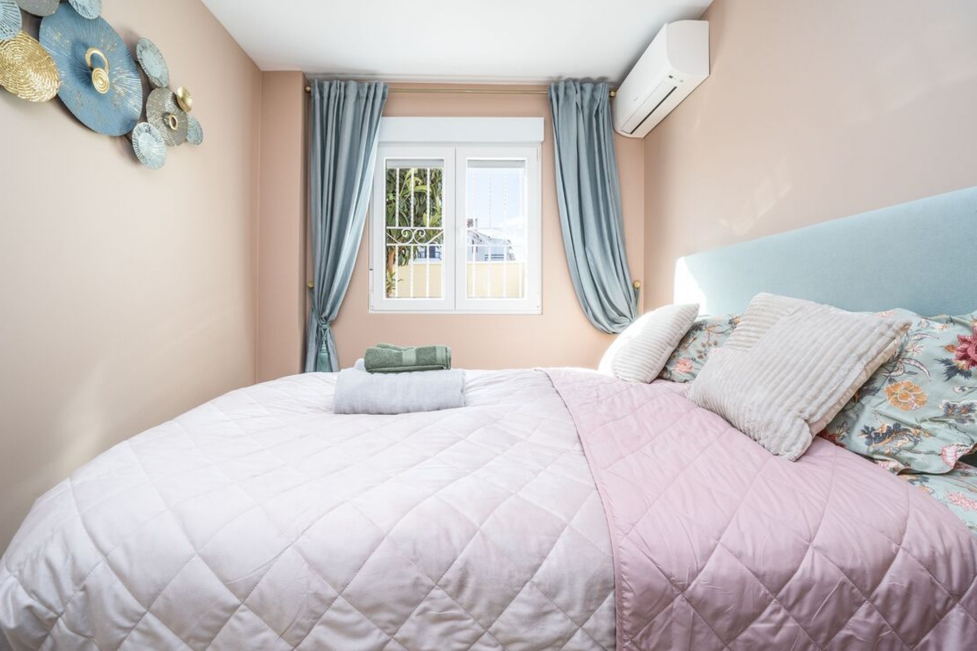 Reventa - Duplex -
Torrevieja - Costa Blanca