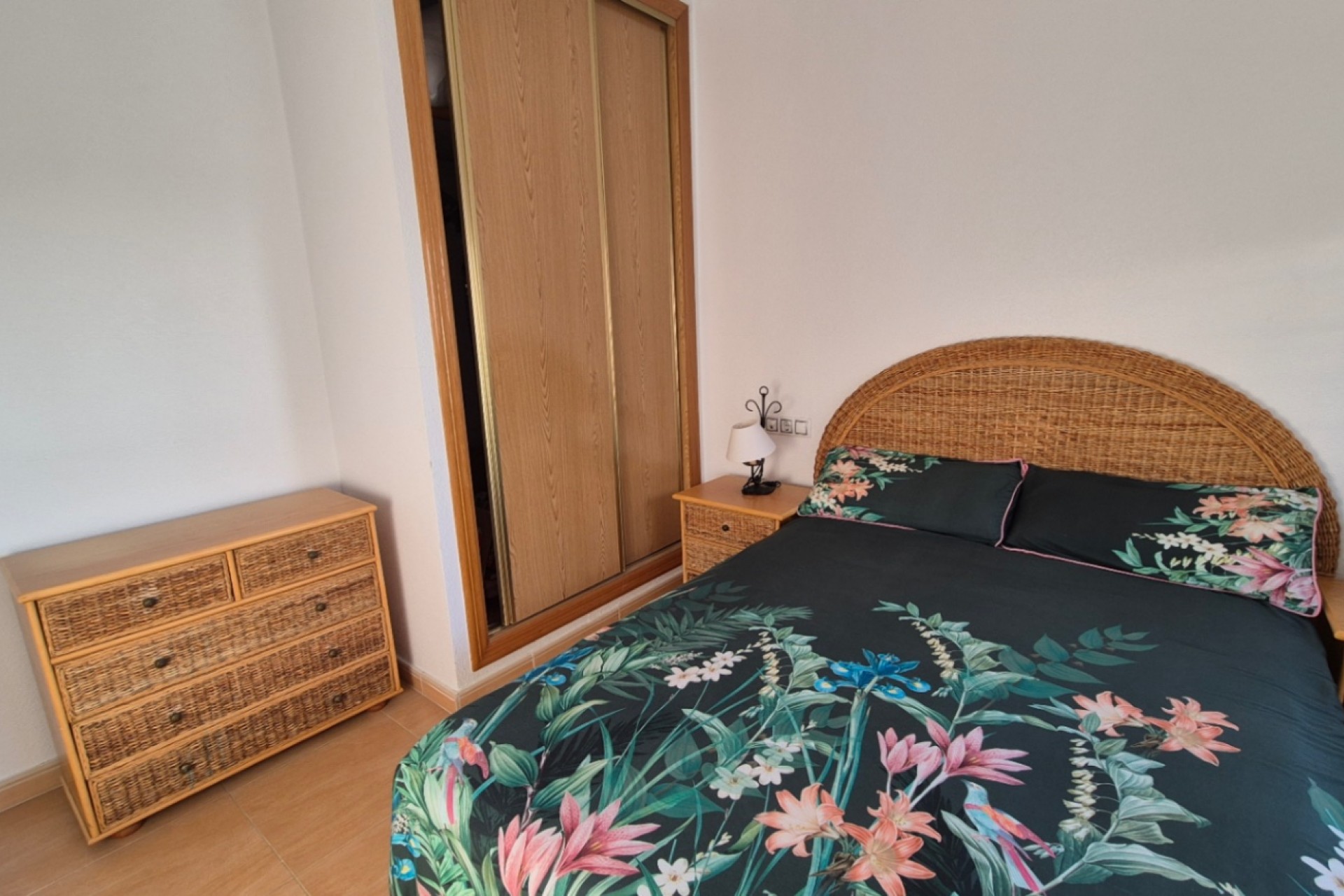 Reventa - Duplex -
Torrevieja - Costa Blanca