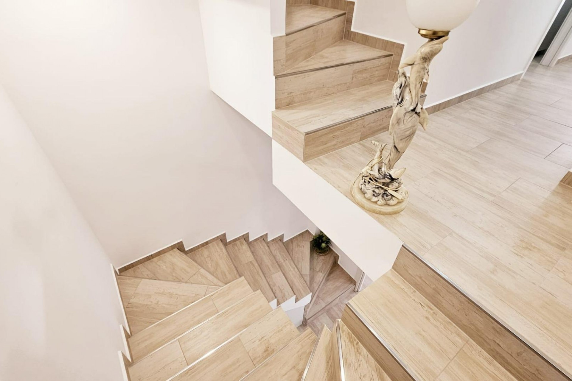 Reventa - Duplex -
Torrevieja - La Siesta