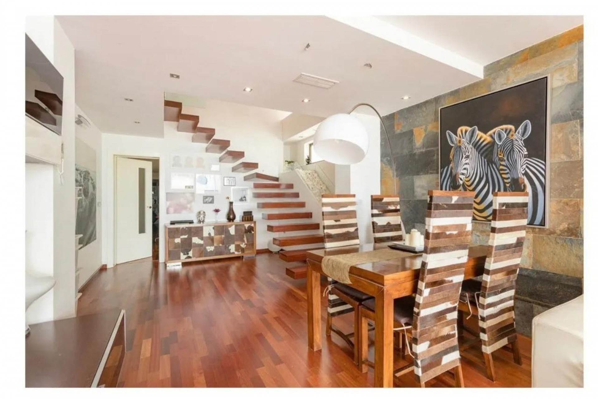 Reventa - Duplex -
Torrevieja - Playa del Cura