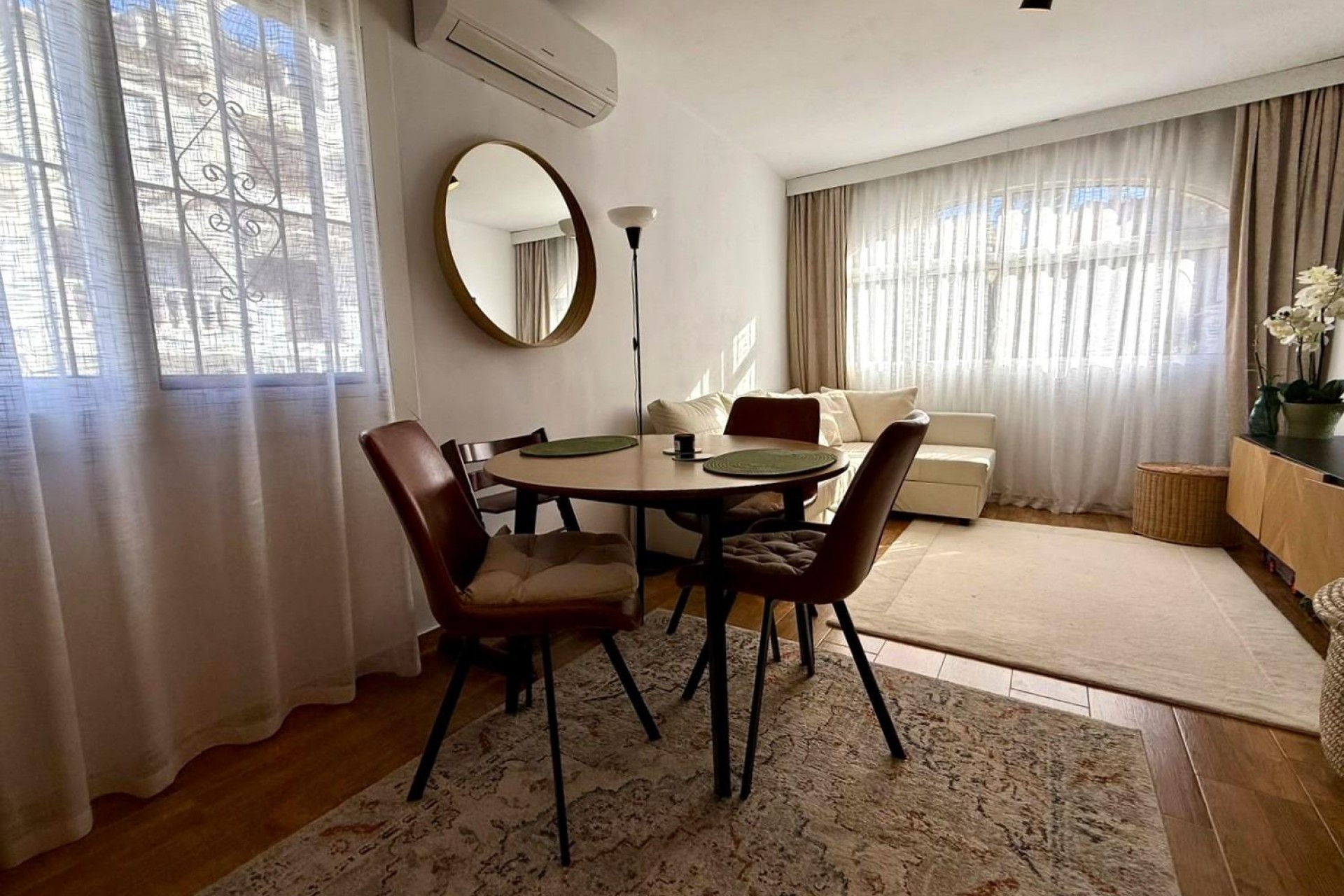 Reventa - Duplex -
Torrevieja - Playa del Cura