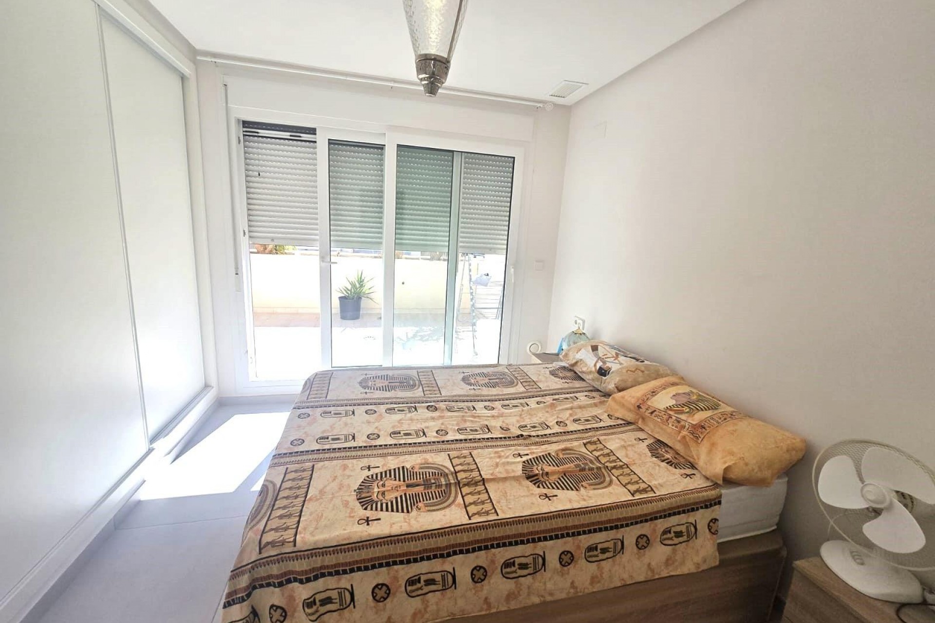 Reventa - Duplex -
Torrevieja - Sector 25