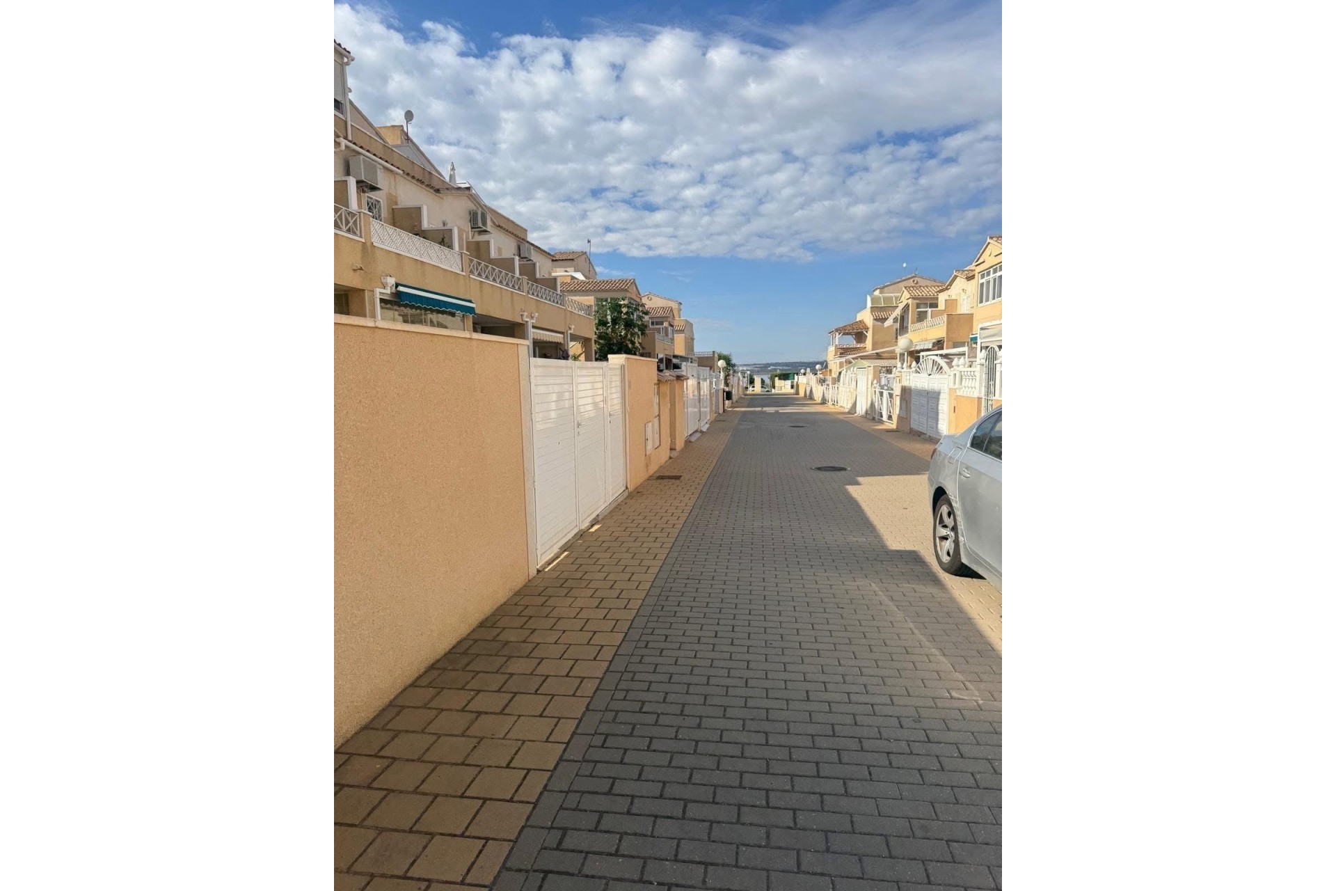Reventa - Duplex -
Torrevieja - Torreblanca