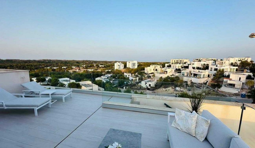 Reventa - Penthouse Penthouse -
Las Colinas Golf - Costa Blanca