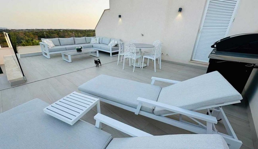 Reventa - Penthouse Penthouse -
Las Colinas Golf - Costa Blanca