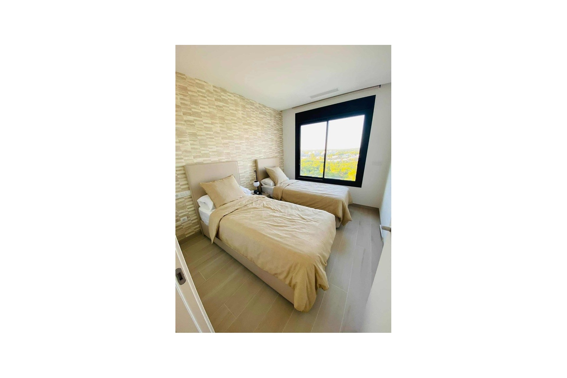 Reventa - Penthouse Penthouse -
Las Colinas Golf - Costa Blanca