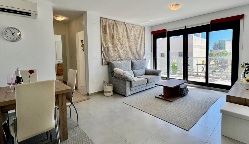 Reventa - Penthouse Penthouse -
Mil Palmeras - Costa Blanca