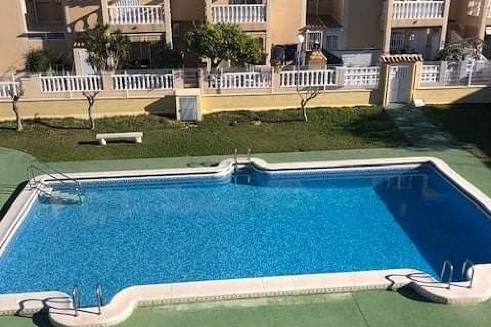 Reventa - Penthouse Penthouse -
Torrevieja - aguas nuevas