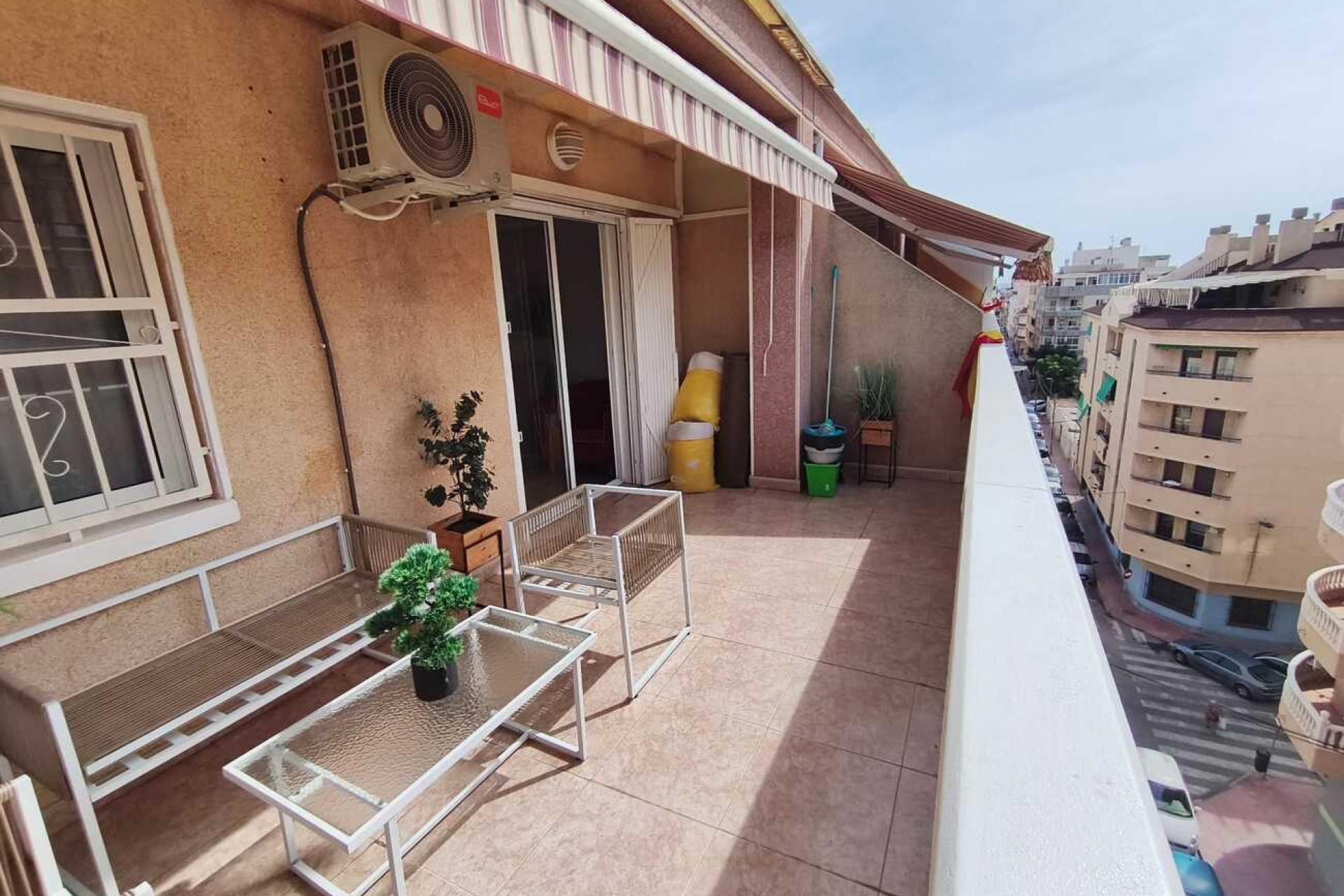 Reventa - Penthouse Penthouse -
Torrevieja - PARQUE DE LAS NACIONES