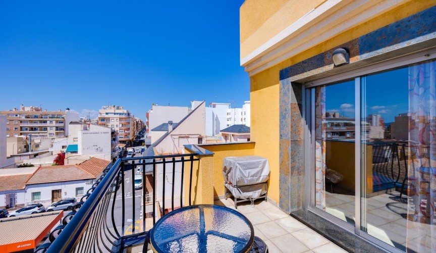 Reventa - Penthouse Penthouse -
Torrevieja
