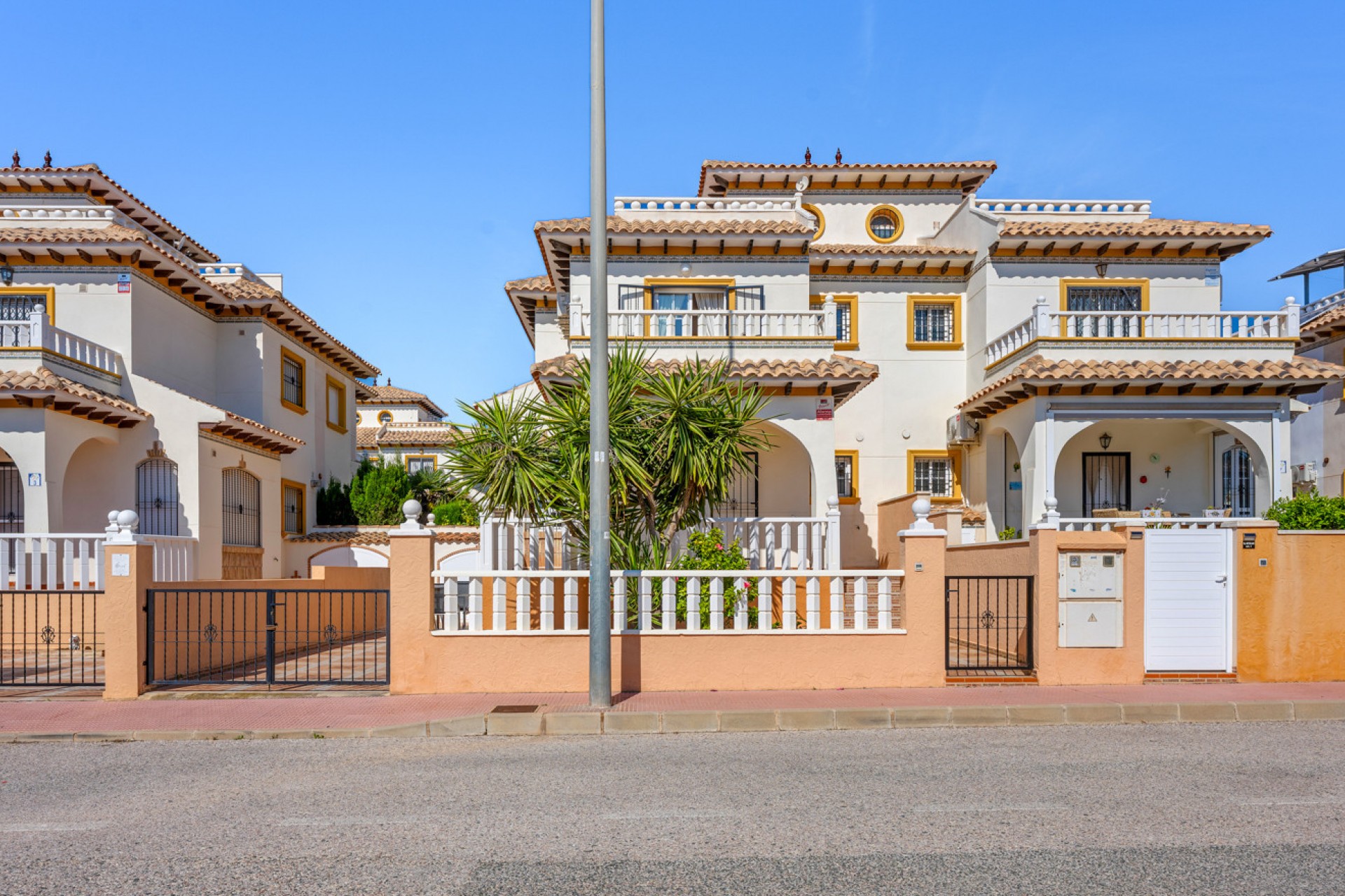Reventa - Quad House -
Cabo Roig - Costa Blanca