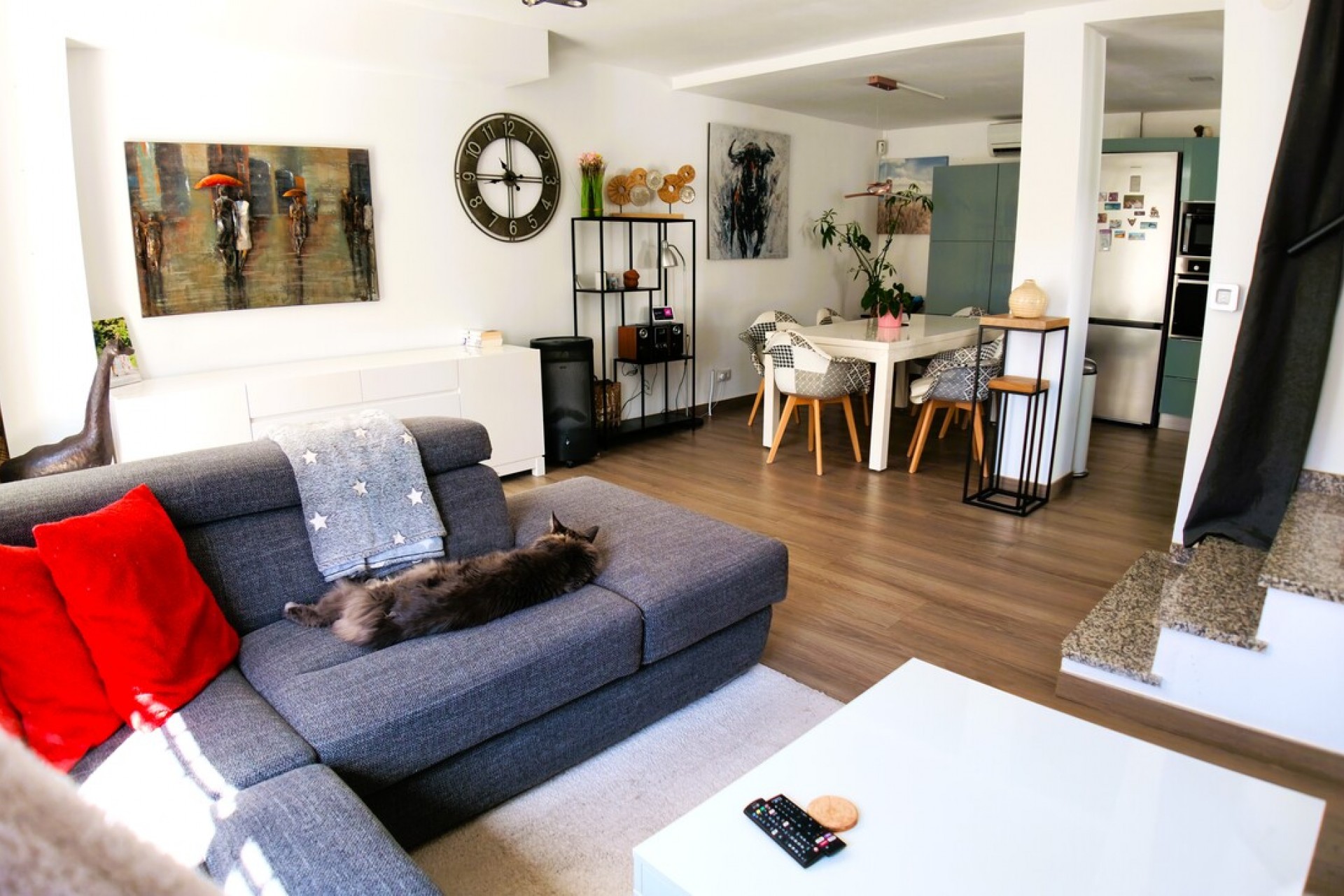 Reventa - Quad House -
El Galan - Inland
