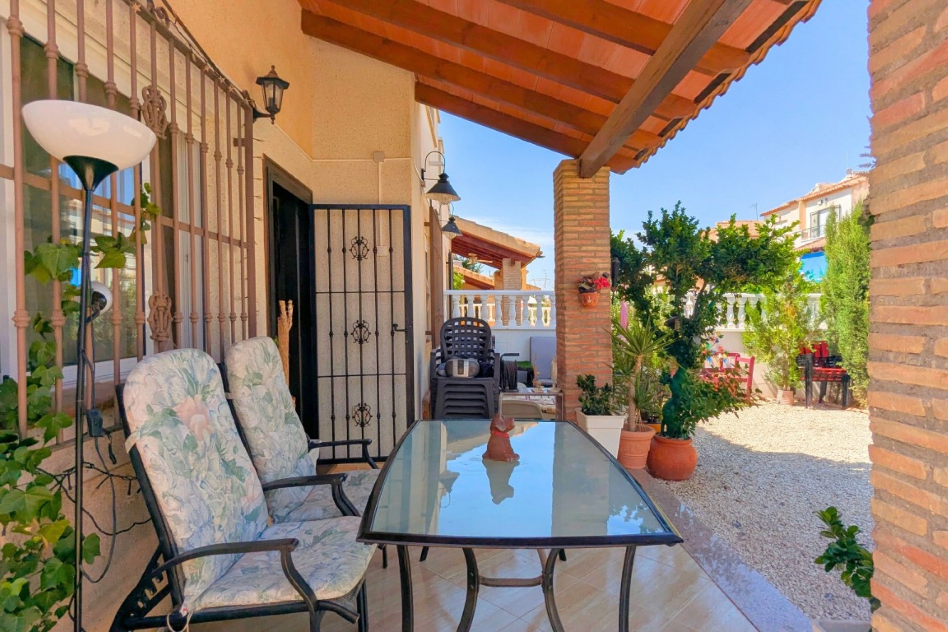 Reventa - Quad House -
Lo Crispin - Inland