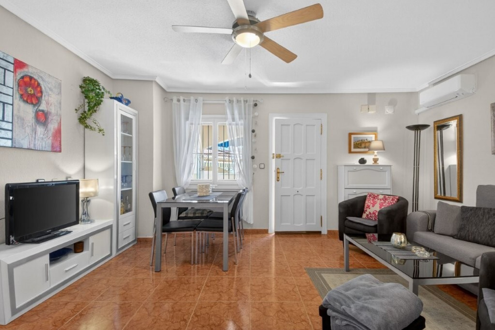 Reventa - Quad House -
Playa Flamenca - Serena III