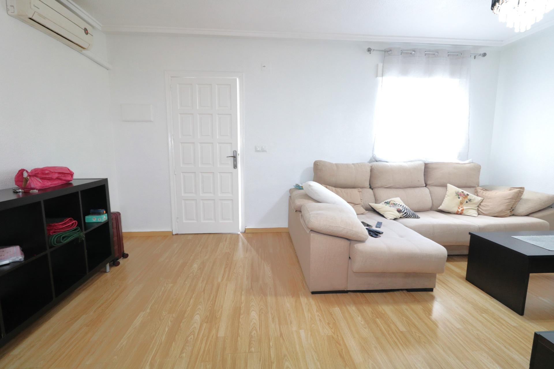 Reventa - Quad House -
Torrevieja - Carrefour