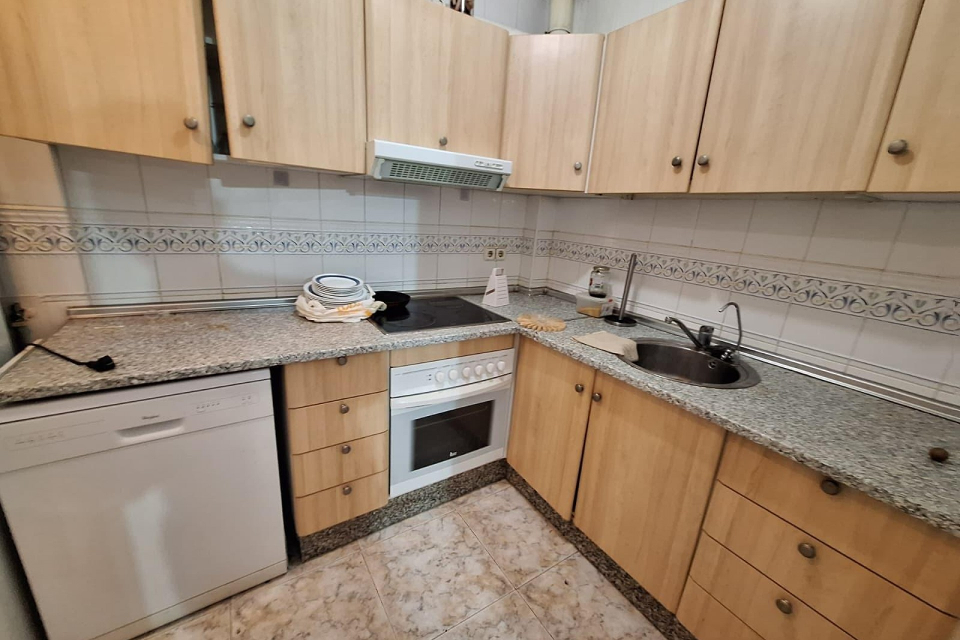 Reventa - Quad House -
Torrevieja - Carrefour