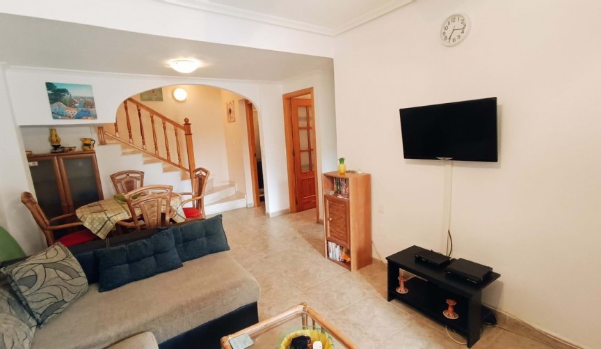 Reventa - Quad Villa -
Playa Flamenca - Costa Blanca