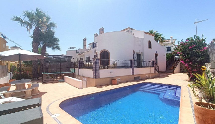 Reventa - Semi Detached -
Algorfa - Inland
