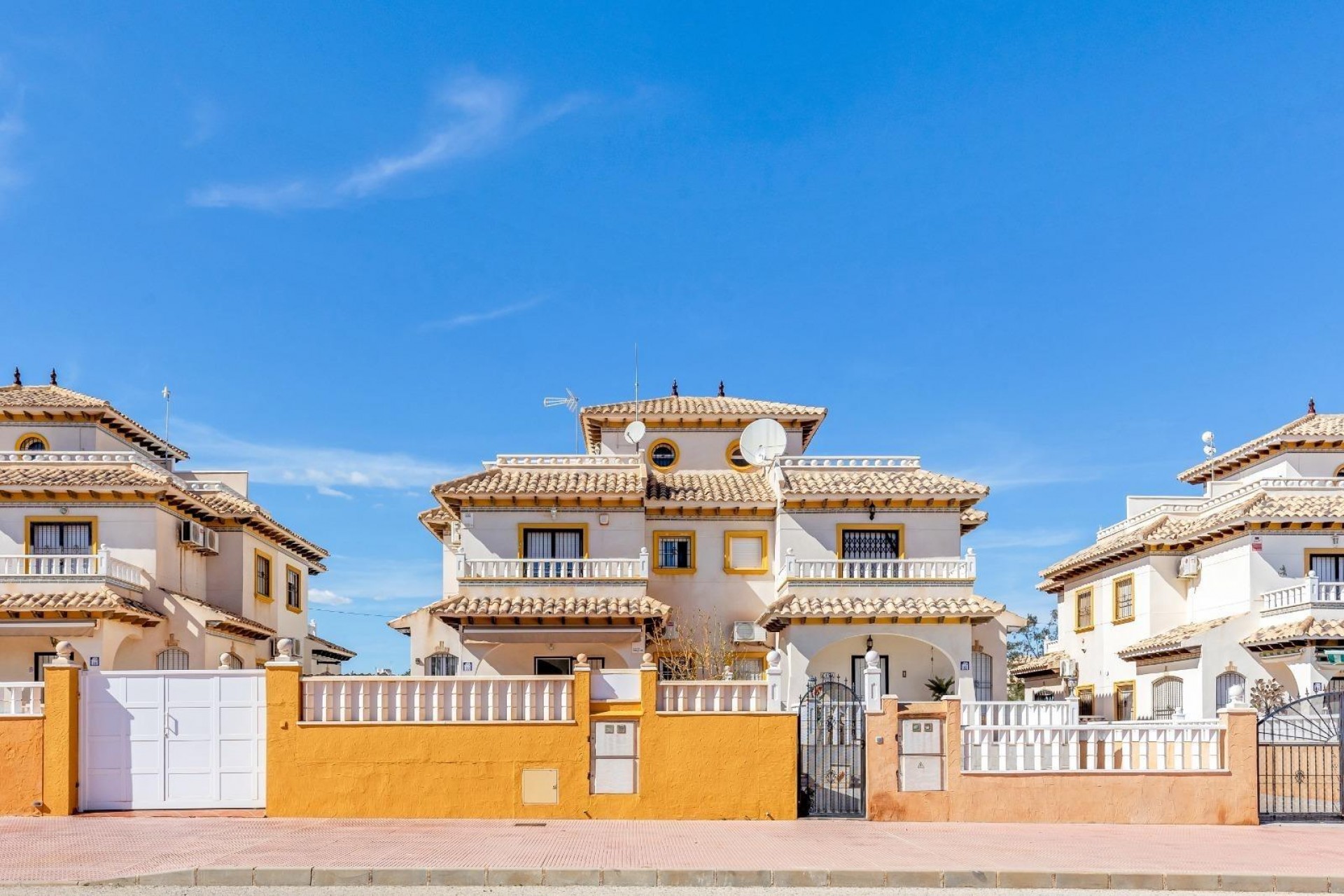 Reventa - Semi Detached -
Cabo Roig - Lomas de Cabo Roig