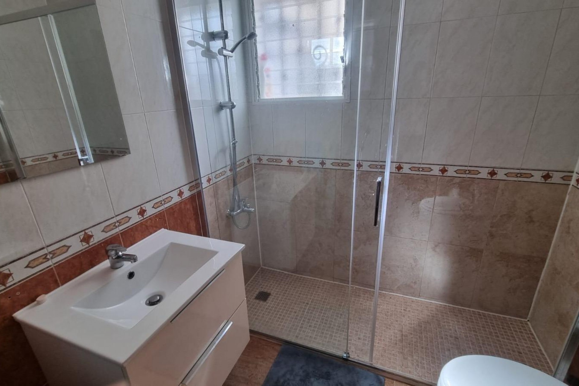 Reventa - Semi Detached -
Guardamar del Segura - Urbanizaciones