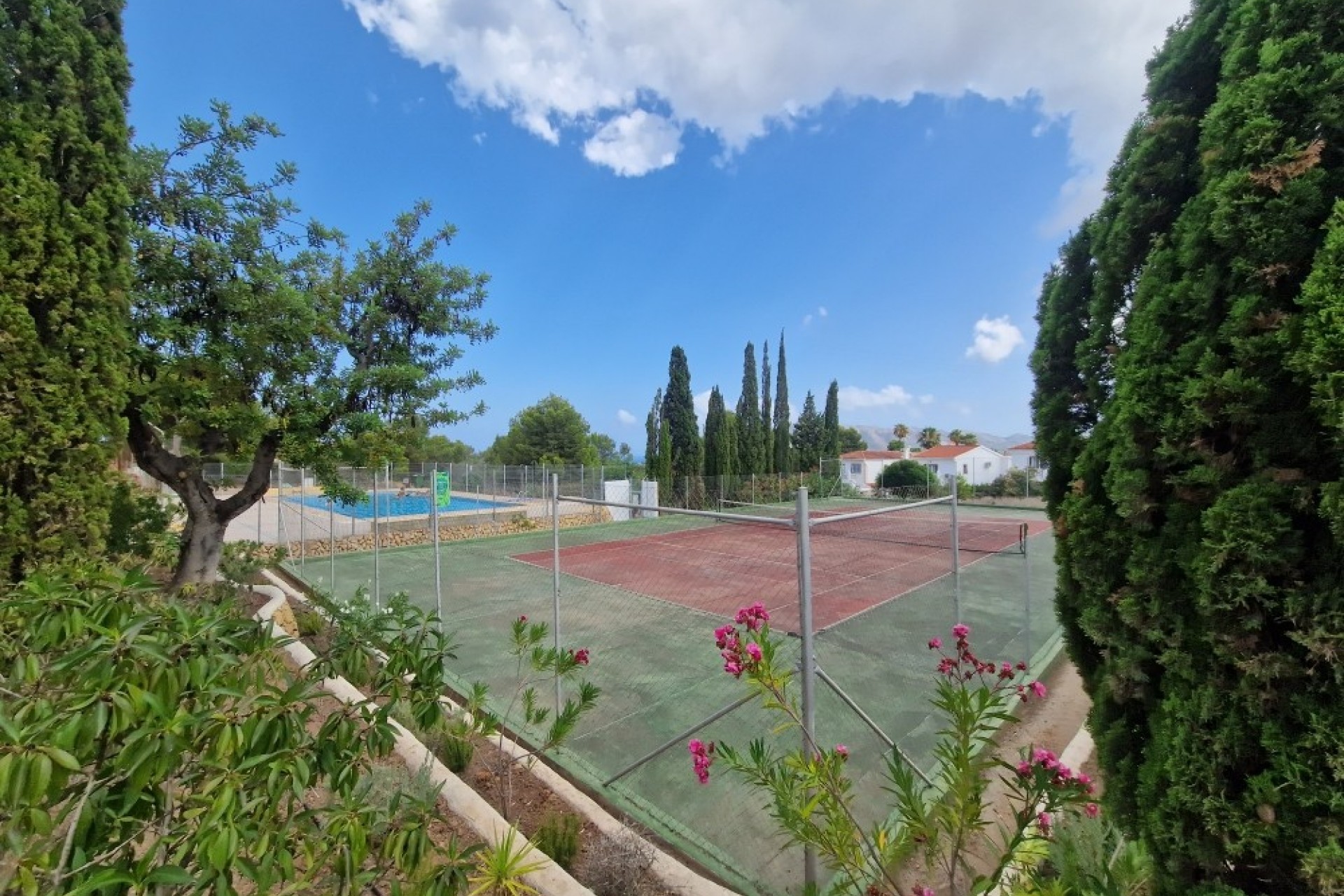 Reventa - Semi Detached -
La Nucía - Costa Blanca