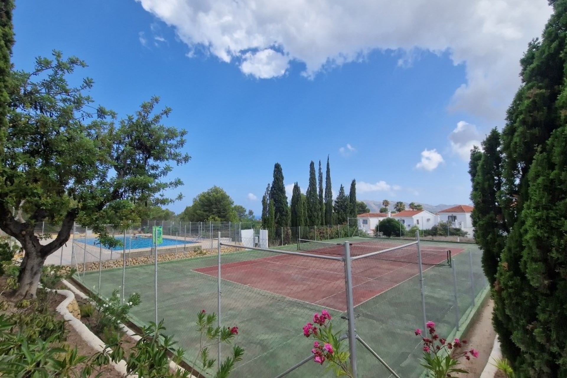 Reventa - Semi Detached -
La Nucía - Costa Blanca