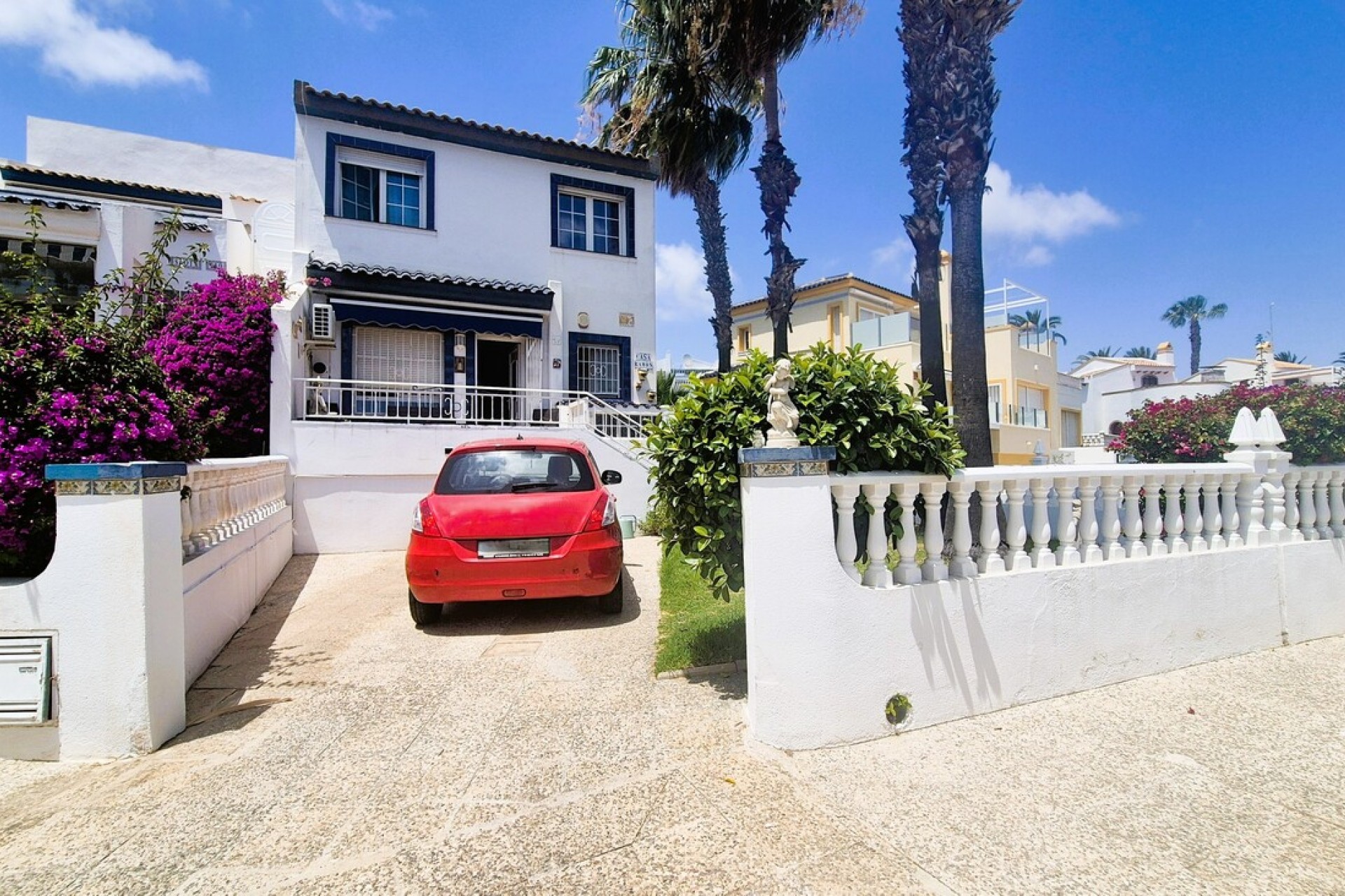 Reventa - Semi Detached -
Los Dolses - Inland