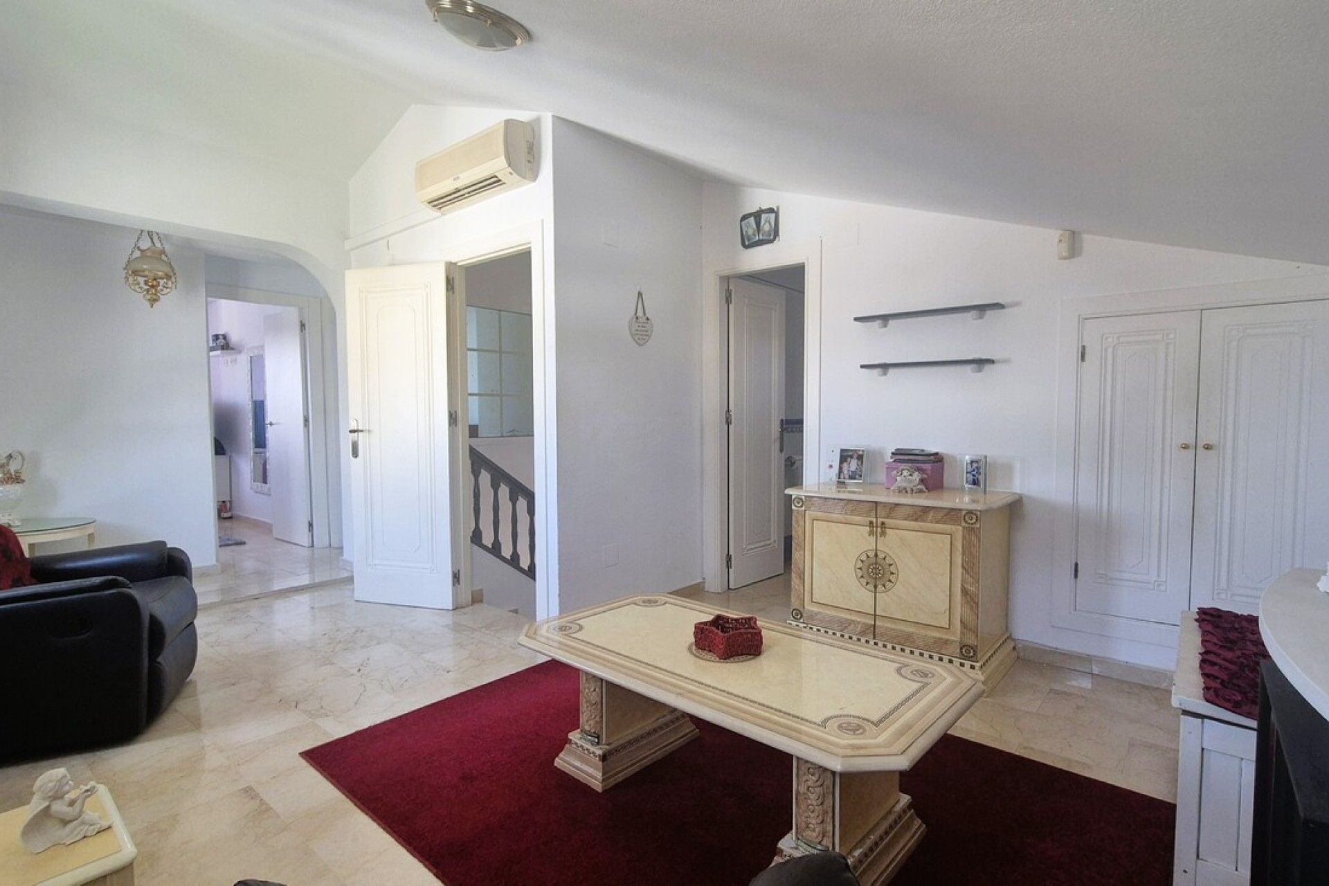 Reventa - Semi Detached -
Los Dolses - Inland
