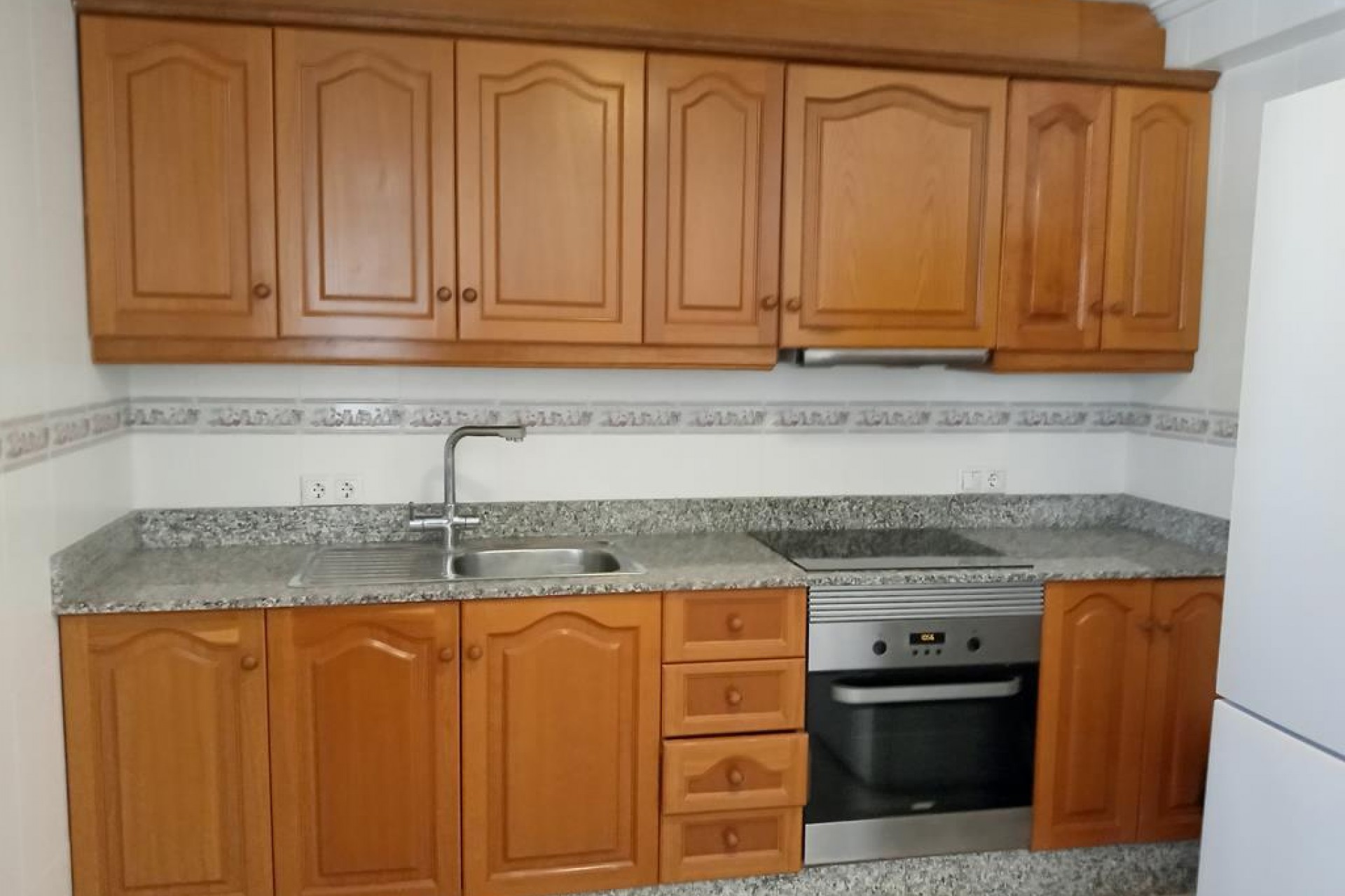 Reventa - Semi Detached -
Los Montesinos - PUEBLO CENTRO