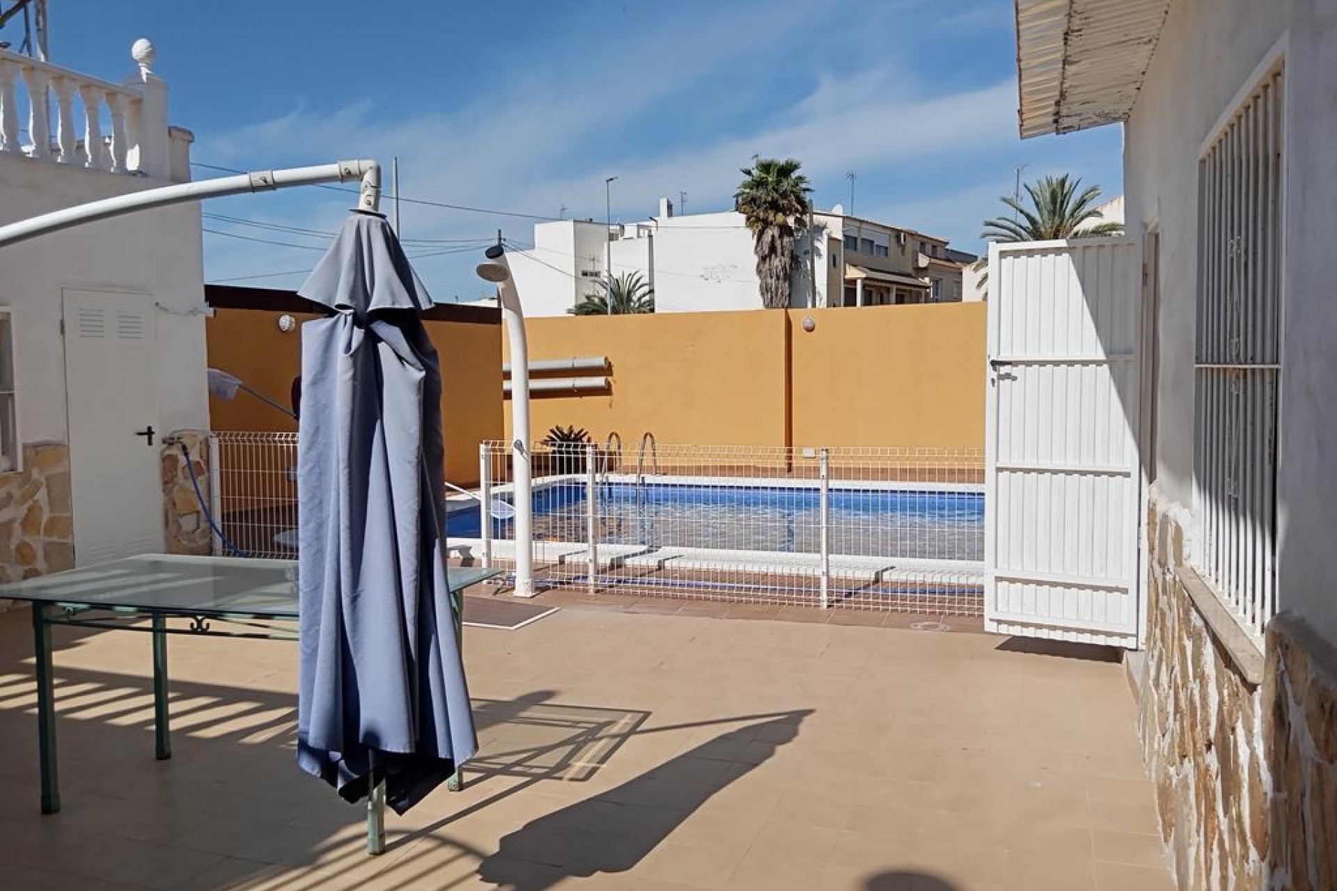 Reventa - Semi Detached -
Los Montesinos - PUEBLO CENTRO