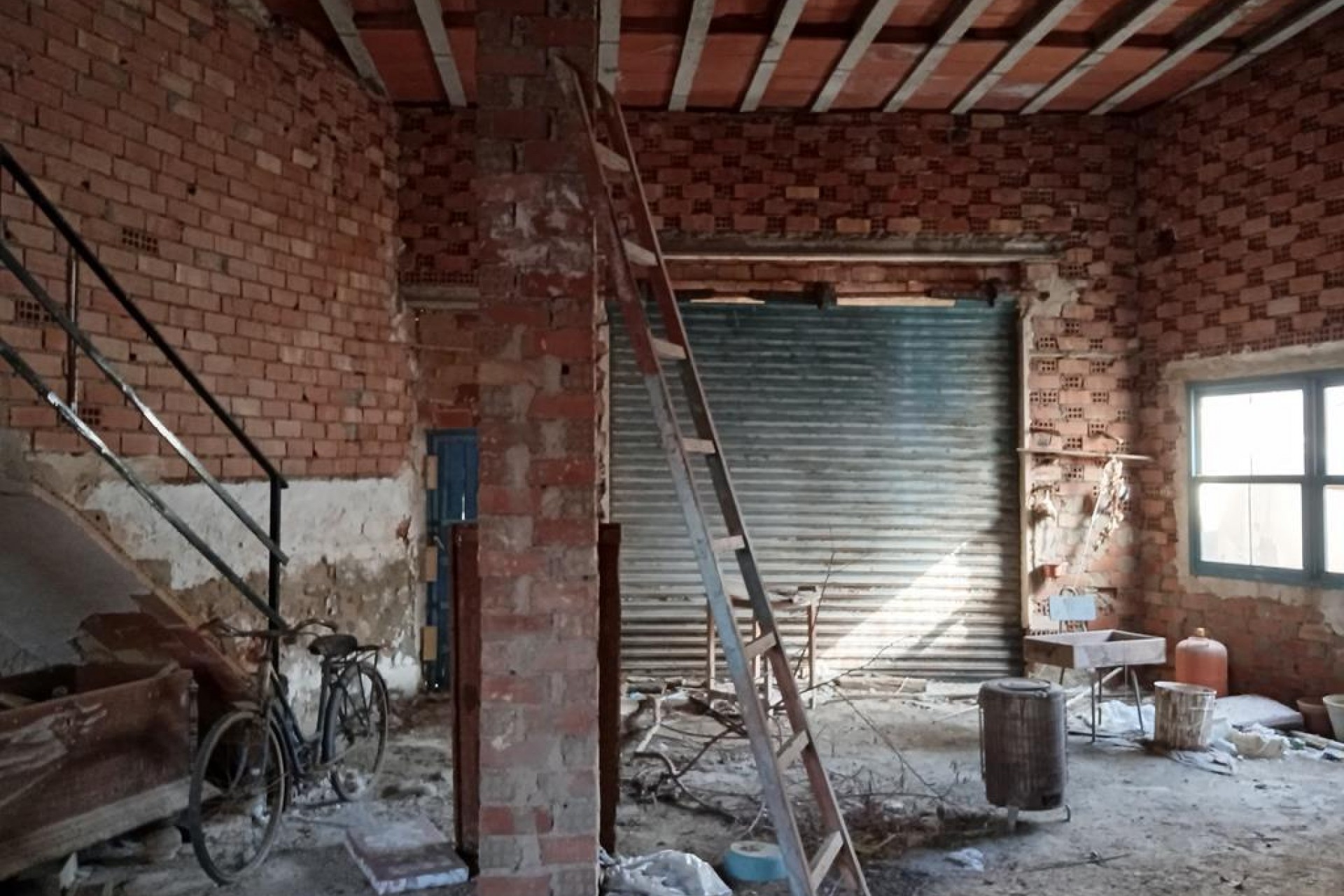 Reventa - Semi Detached -
Los Montesinos