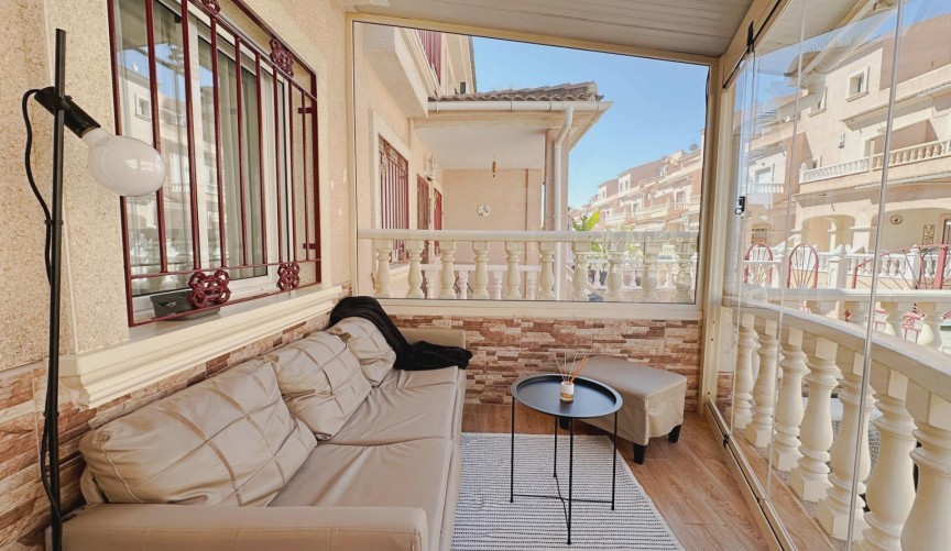 Reventa - Semi Detached -
Orihuela Costa - La Zenia