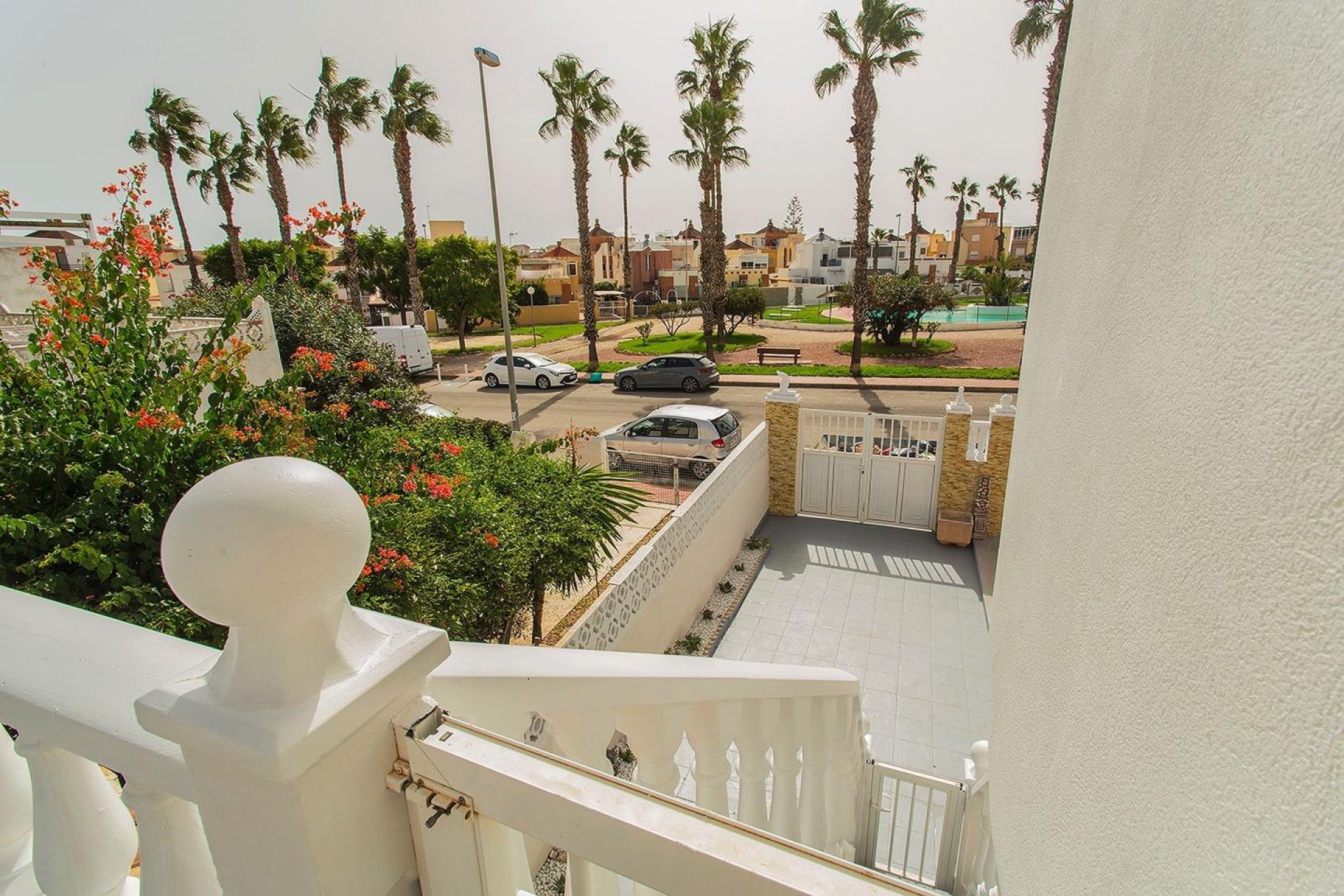 Reventa - Semi Detached -
Orihuela - Urbanización Perla Del Mar