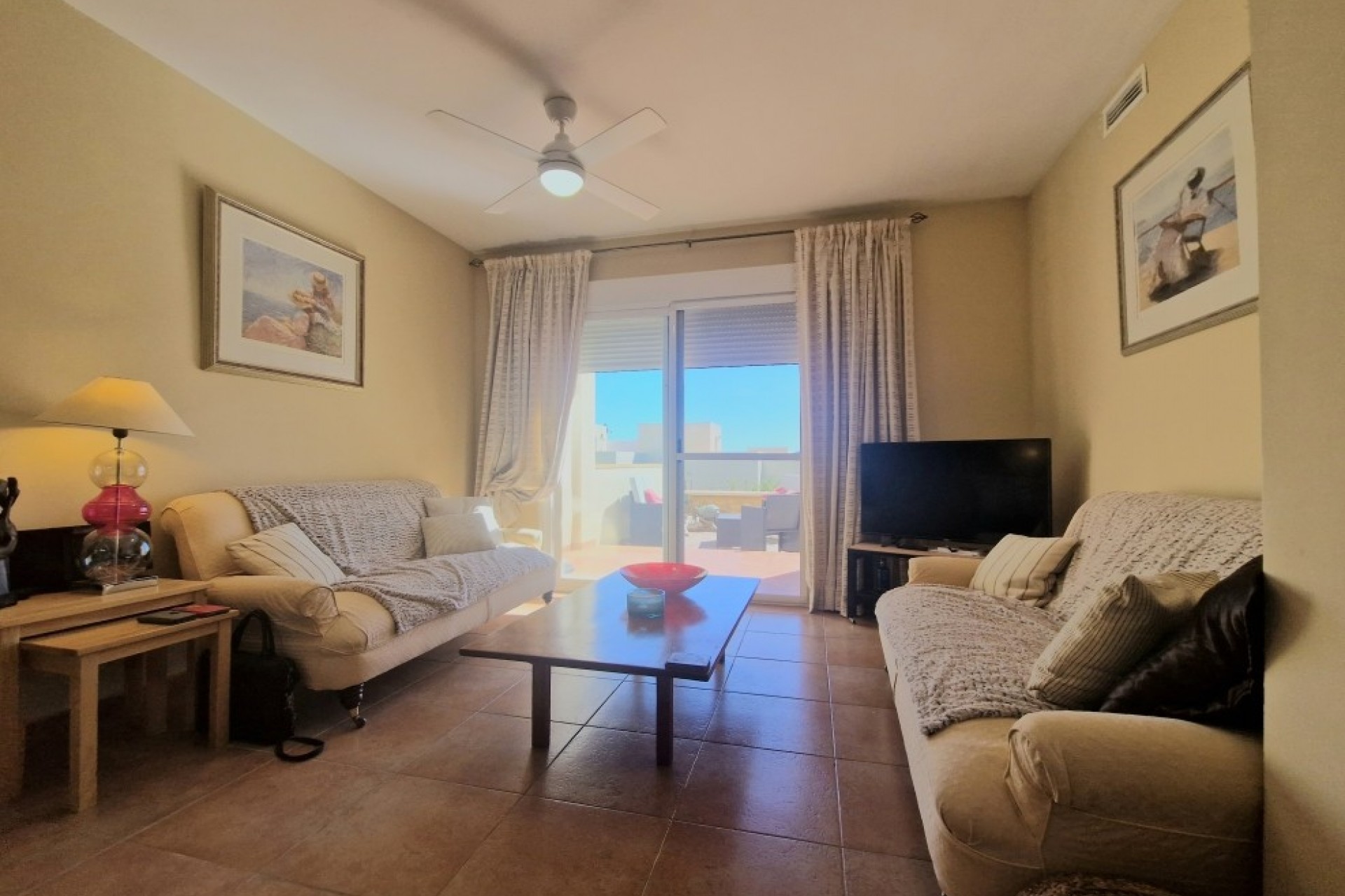 Reventa - Semi Detached -
Relleu - Inland