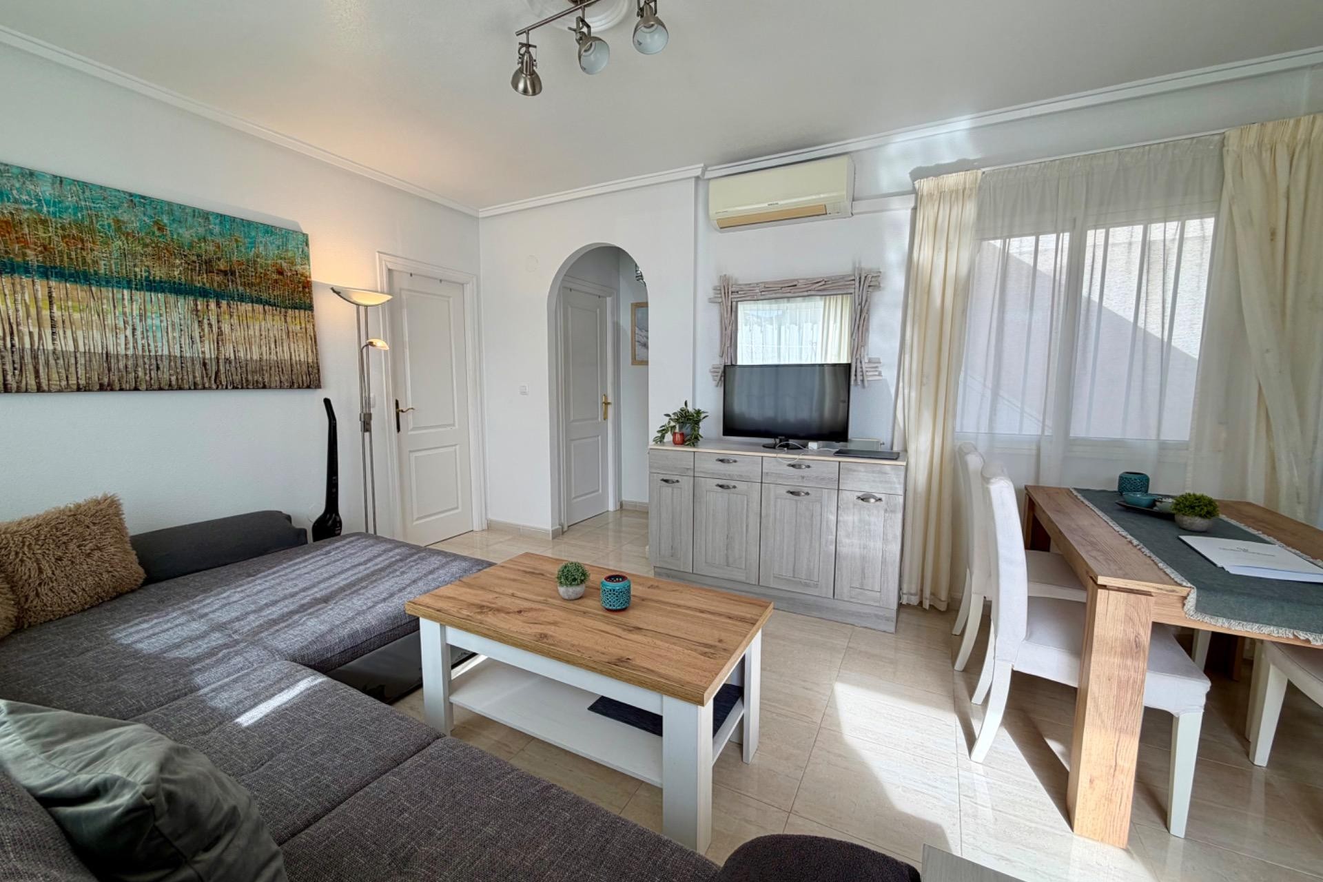 Reventa - Semi Detached -
Rojales - Pueblo