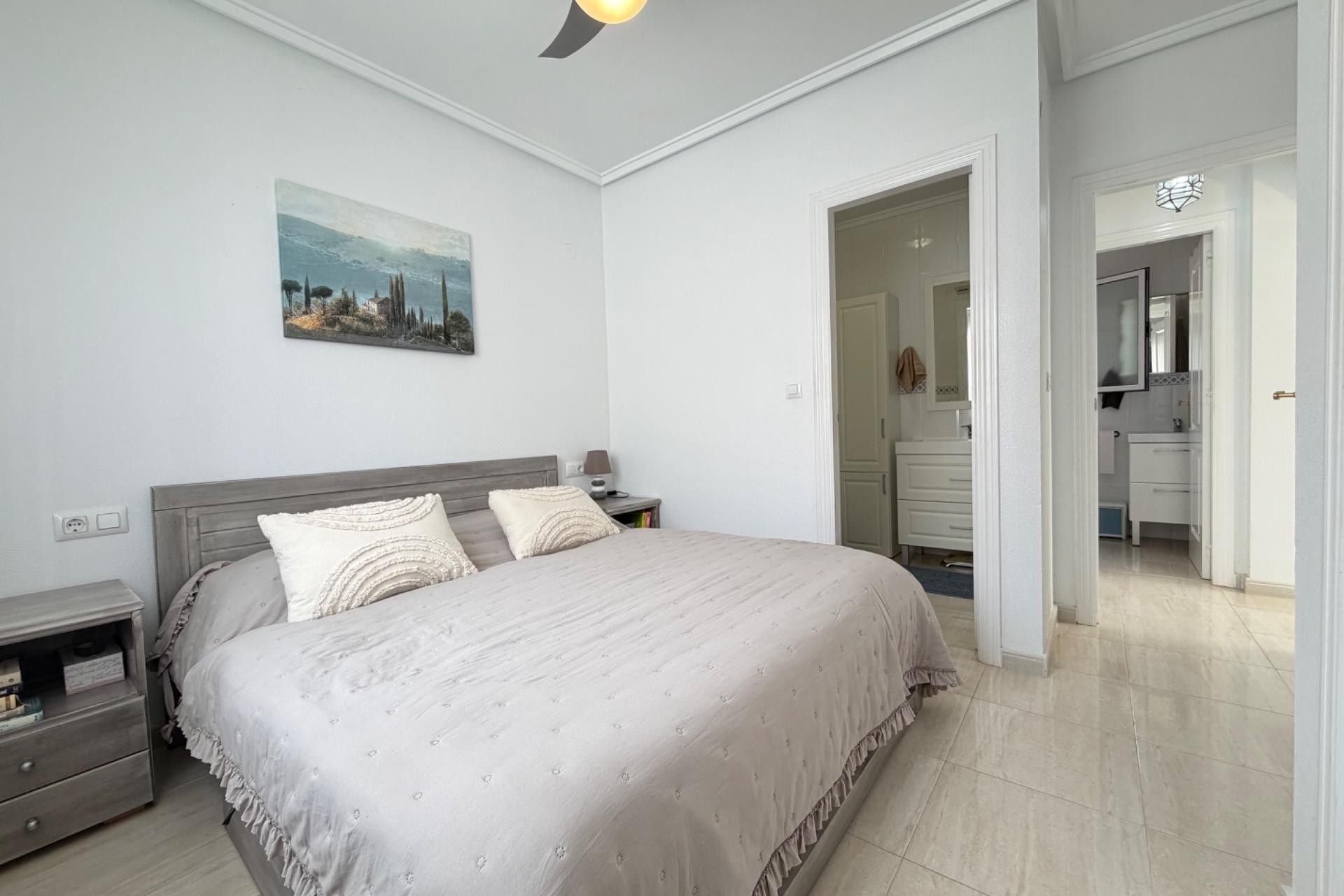 Reventa - Semi Detached -
Rojales - Pueblo