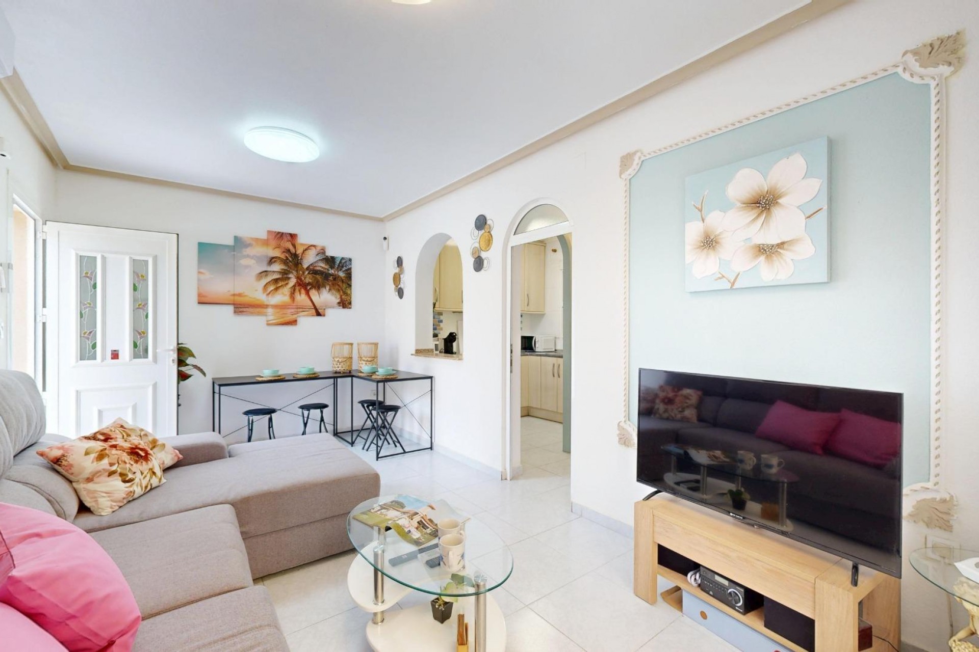 Reventa - Semi Detached -
San Miguel de Salinas - 03193