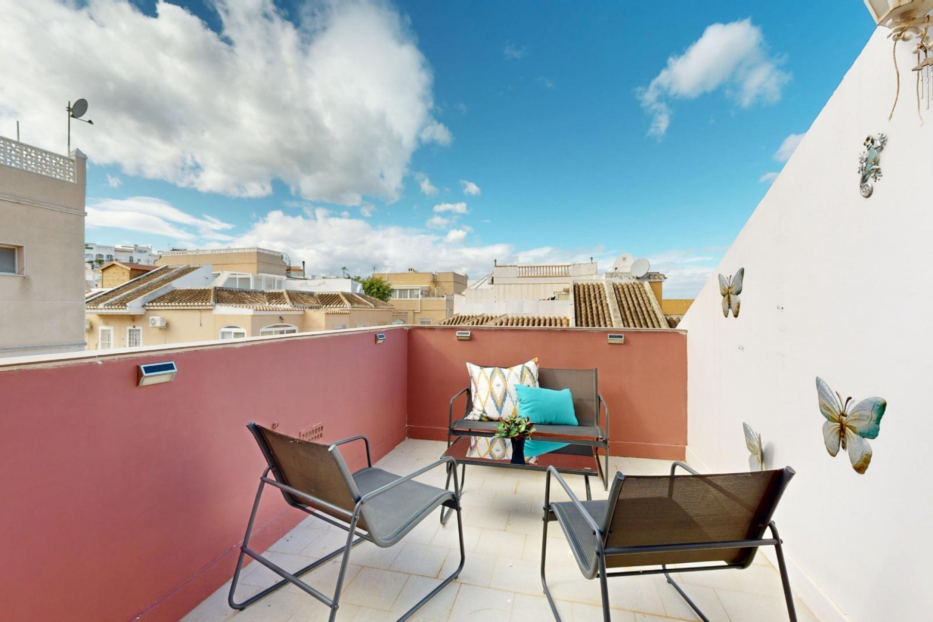 Reventa - Semi Detached -
San Miguel de Salinas - 03193