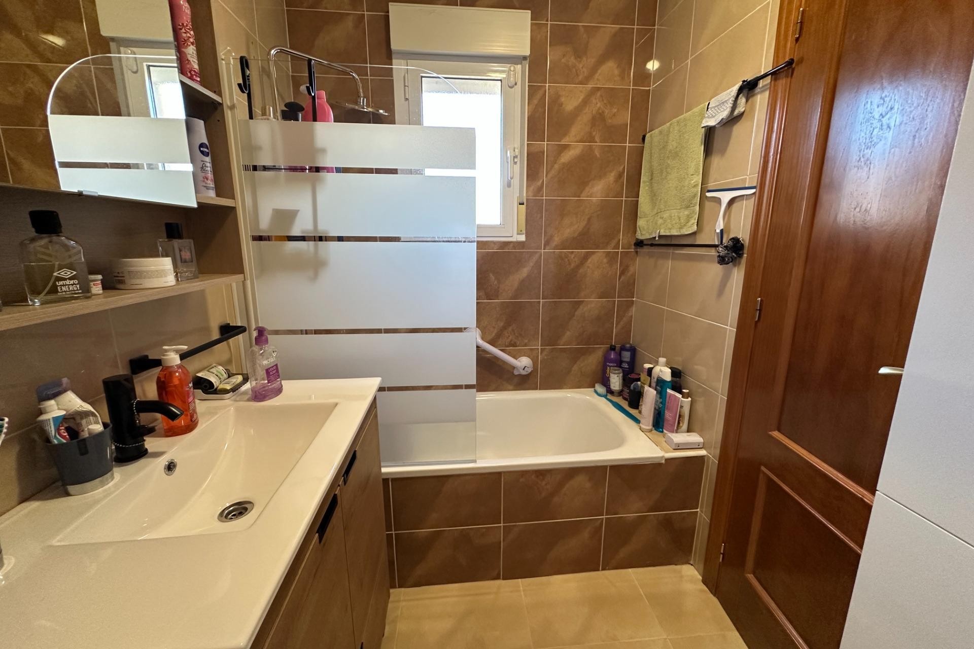 Reventa - Semi Detached -
San Miguel de Salinas - Residencial Los Flamencos