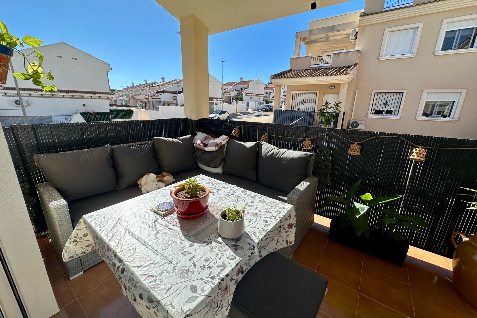 Reventa - Semi Detached -
San Miguel de Salinas - Residencial Los Flamencos