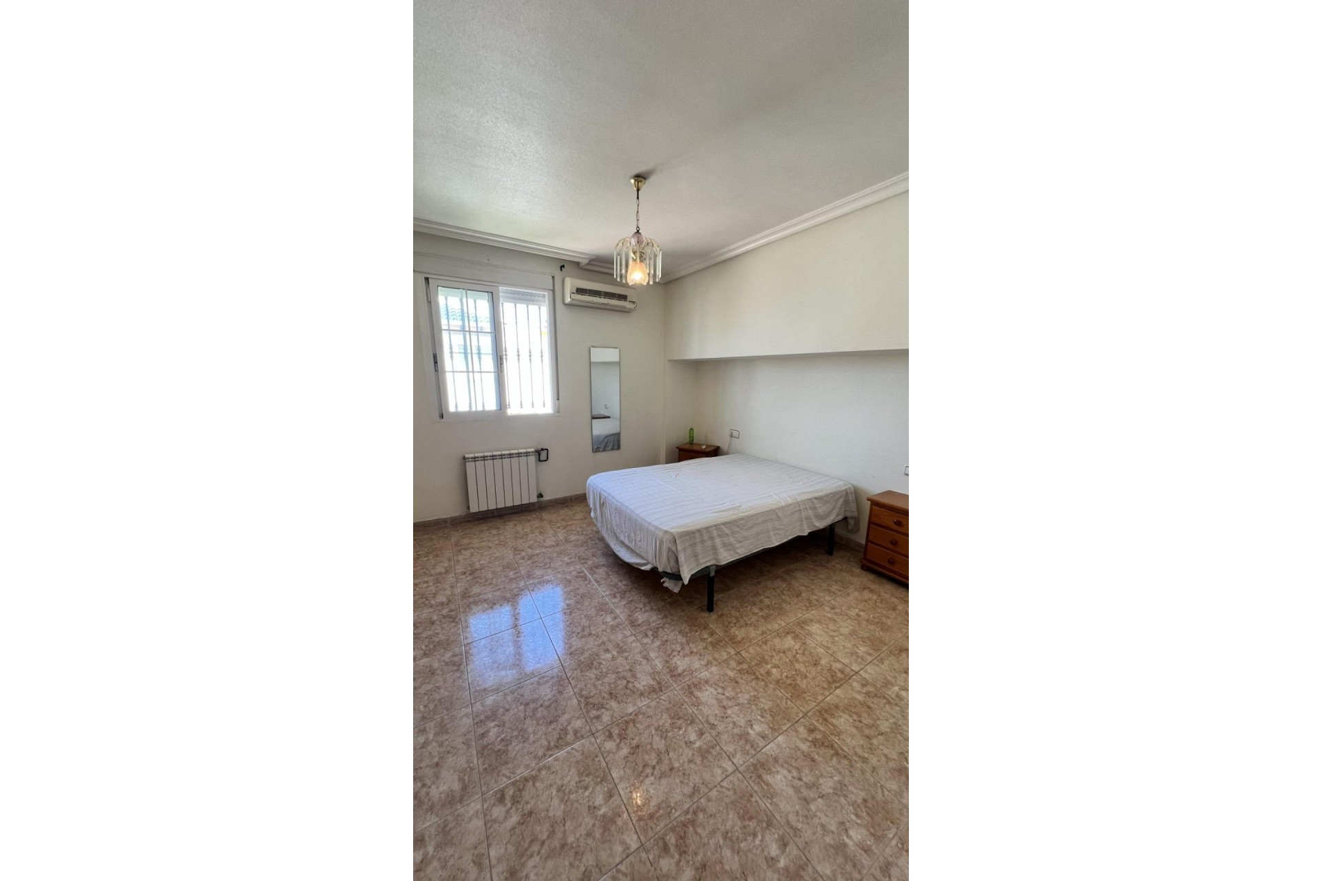 Reventa - Semi Detached -
Torrevieja - aguas nuevas
