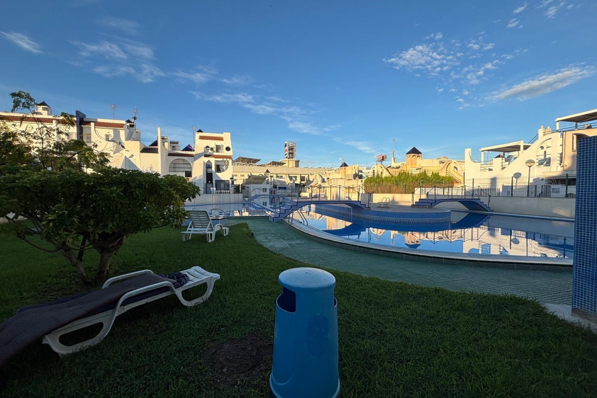 Reventa - Semi Detached -
Torrevieja - Carrefour