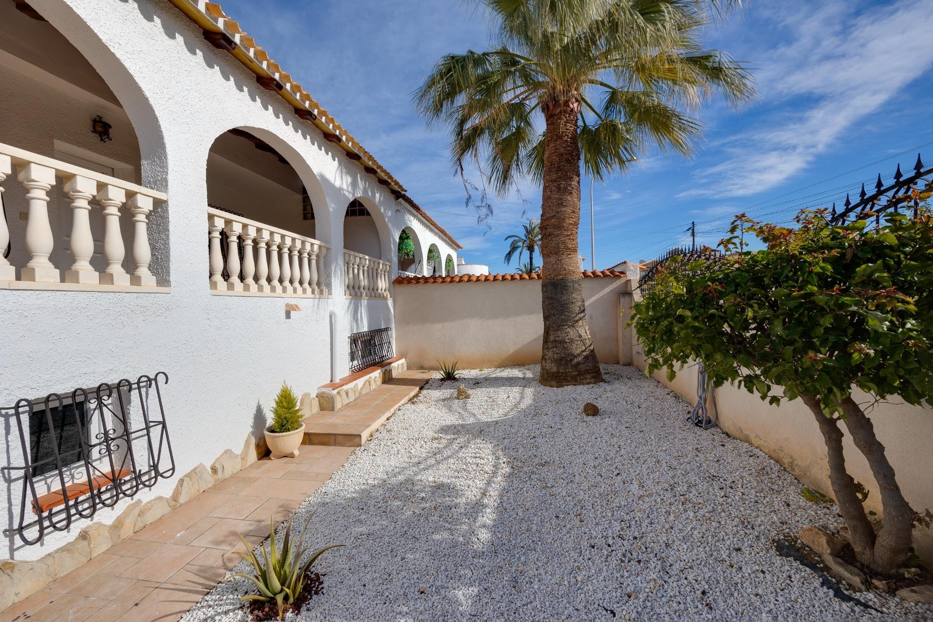 Reventa - Semi Detached -
Torrevieja - La Siesta - El Salado - Torreta