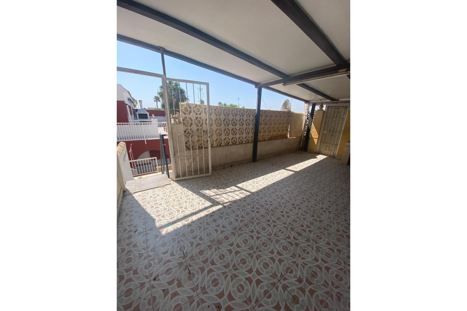 Reventa - Semi Detached -
Torrevieja - Parque Acuático - Sector 25